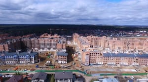 Новости В России строятся десятки миллионов квадратных метров жилья в год