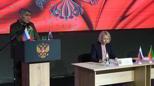 Новости Глава Чувашии Олег Николаев посетил Бердянский округ Запорожья