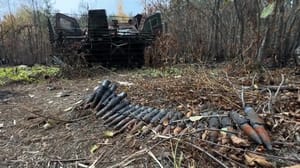 Новости В Курской области бронетехнику врага уничтожили вместе с личным составом