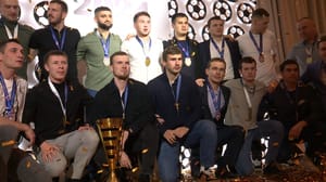 Вести. Астраханская область В Астрахани подвели итоги футбольного сезона