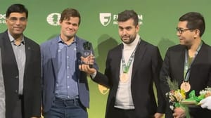 Новости Непомнящий и Карлсен разделили первое место на чемпионате мира по блицу