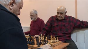 Вести. Алания От шахмат до нейробики: как проводит досуг старшее поколение в центрах дневного пребывания