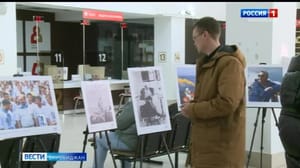 Vesti-Birobidzhan Exposición fotográfica para el día de la reunificación con la Crimea abierta en Birobidzhan
