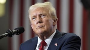 Trump: Rosja chce zdobyć część naszej siły gospodarczej