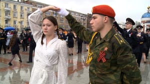 Вести. Хабаровск - В "Майском вальсе" 2023 года приняло участие рекордное количество хабаровчан