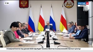 Россия 24. Алания. Информационно-аналитический блок Реализацию госпрограмм и нацпроектов сегодня обсудили на совещании кабинета министров