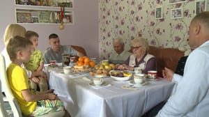 Вести. Псков В канун Дня семьи, любви и верности расскажем о супругах из Гдова, которые знают, в чём секрет семейного счастья