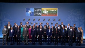 Новости ЕС обсуждает реакцию Зеленского на действия НАТО