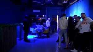Вести. Дежурная часть В ночном клубе в Жуковском предлагали незаконный алкоголь и веселящий газ