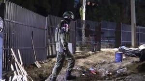 Вести в 20:00 - Обстрелы мирного Донецка не прекращаются ни днем, ни ночью