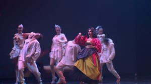 Вести Сочи - В сочинском Зимнем театре представили первый в России оперный перформанс