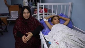 Новости При атаке на одну из крупнейших больниц сектора Газа погибли 15 человек