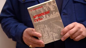 Вести в 20:00 В Москве открылась выставка в честь первой публикации "Архипелага ГУЛАГа"