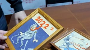 Вести. Марий Эл Вдохновлено Кукрыниксами: художник из Йошкар-Олы направил в зону СВО новую партию творческих работ