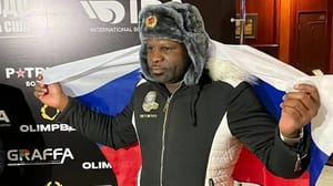 Новости Американский боксер и канадский хоккеист получили российское гражданство