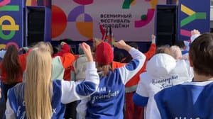 Вести. Волгоград Волгоградцы устроили на ВФМ концерт и флешмоб с участниками из Туниса