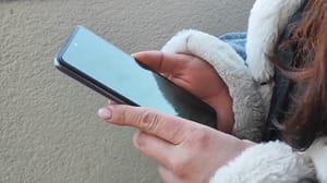 Вести. Регион-Тюмень Тюменка поверила мошенникам и лишилась 60 тысяч рублей