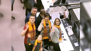 Вести. Регион-Тюмень Флаг всероссийского фестиваля "Птенец" побывал в космосе