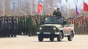 Вести. Иркутск Первую репетицию парадного шествия ко Дню Победы провели в Иркутске
