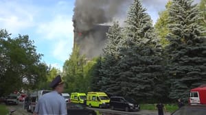 Новости Три стихийных мемориала появились рядом с местом пожара во Фрязине