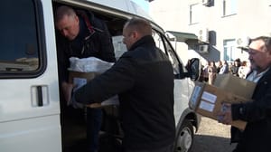 Вести – Амурская область ГАЗель и гумпомощь отправили в зону СВО коллектив ГТРК "Амур"