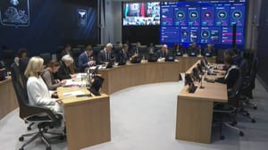 Вести. Белгород Вячеслав Гладков поручил разработать механизм предоставления выплат в беззаявительной форме